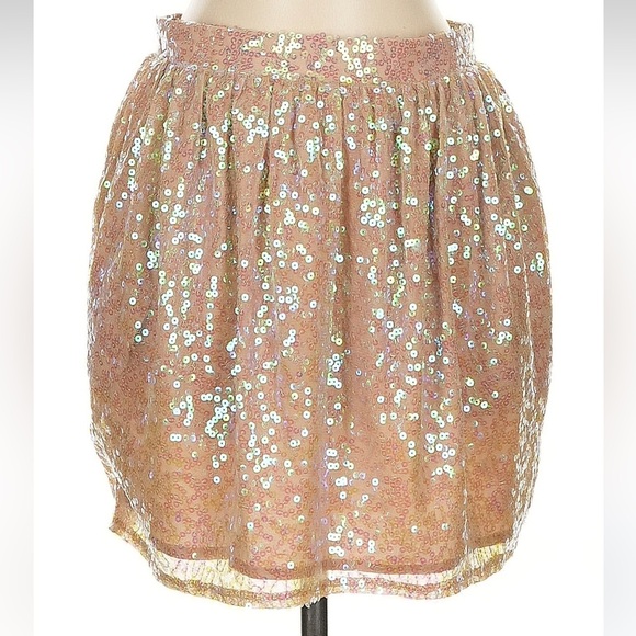 BCBGGeneration Rose Gold Nude Sequin Mini Skirt Women’s Size 4 Small S NWT - Picture 3 of 7